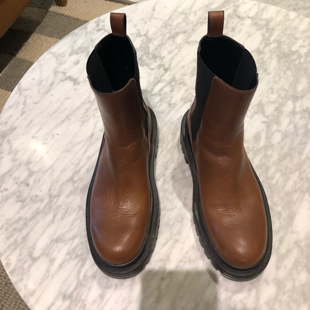 Zara leather lug boots size 38